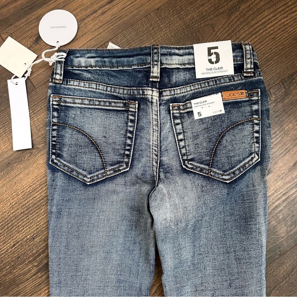Joe’s Jeans The Clair Mid Rise Slim Straight Marquis Wash NWT (Size 5) - Picture 4 of 8